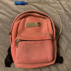 Vibedration 1L Hydration Pack